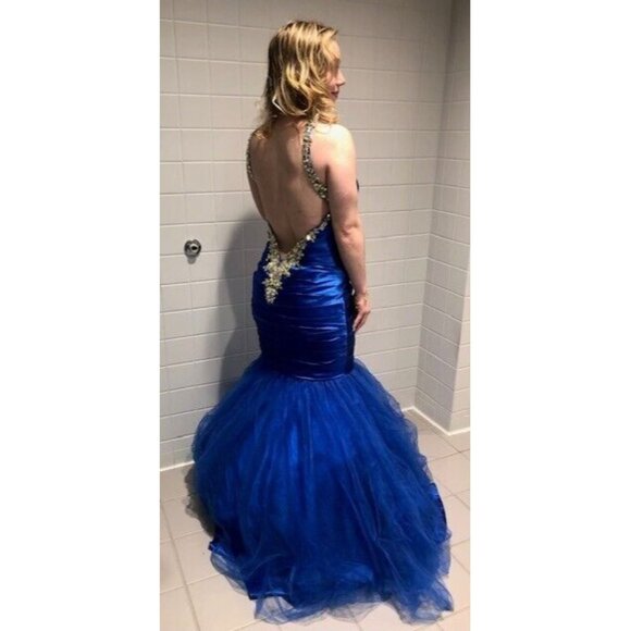 GORGEOUS PREOWNED VINTAGE BLUE MORI LEE MERMAID TULLE CRYSTAL BEADED GOWN SZ 8 - Picture 2 of 13